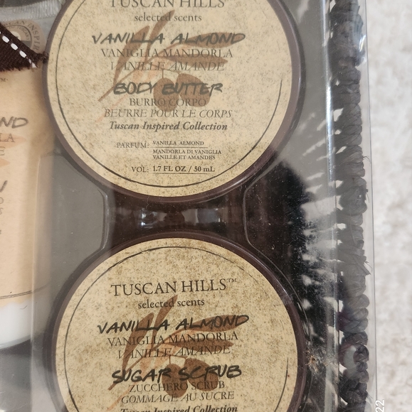 🆕️ Tuscan Hills Vanilla Almond Bath & Body Giftset NWT - Picture 6 of 9